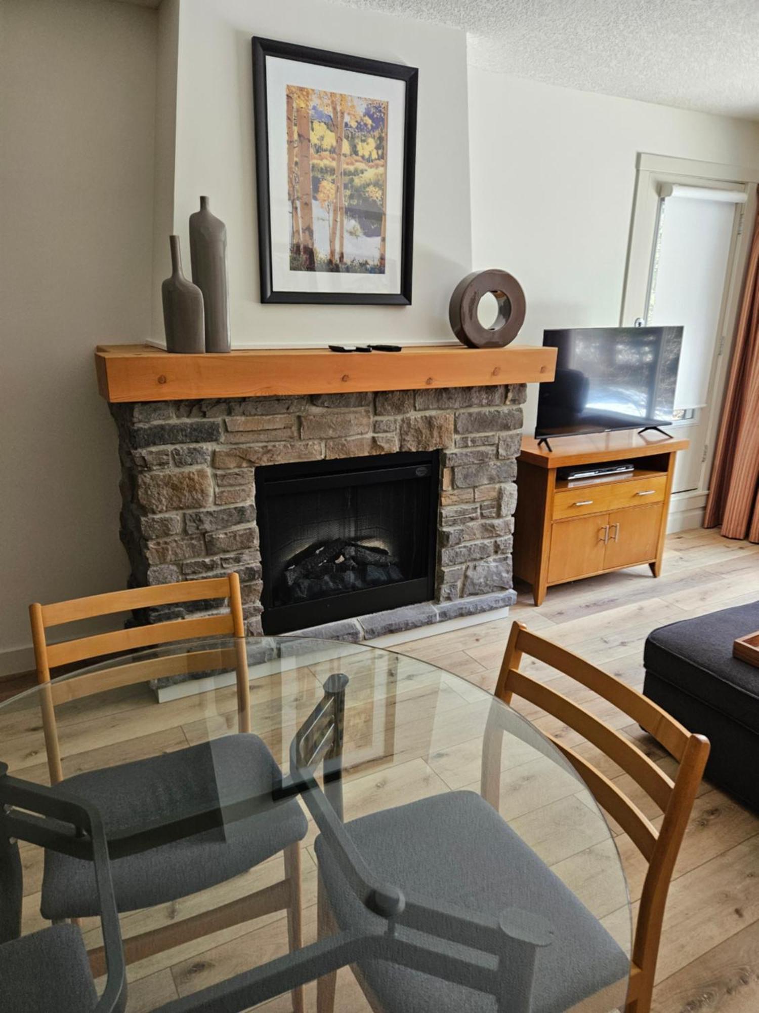 Rocky Mountain Getaway Apartment Canmore Exterior foto