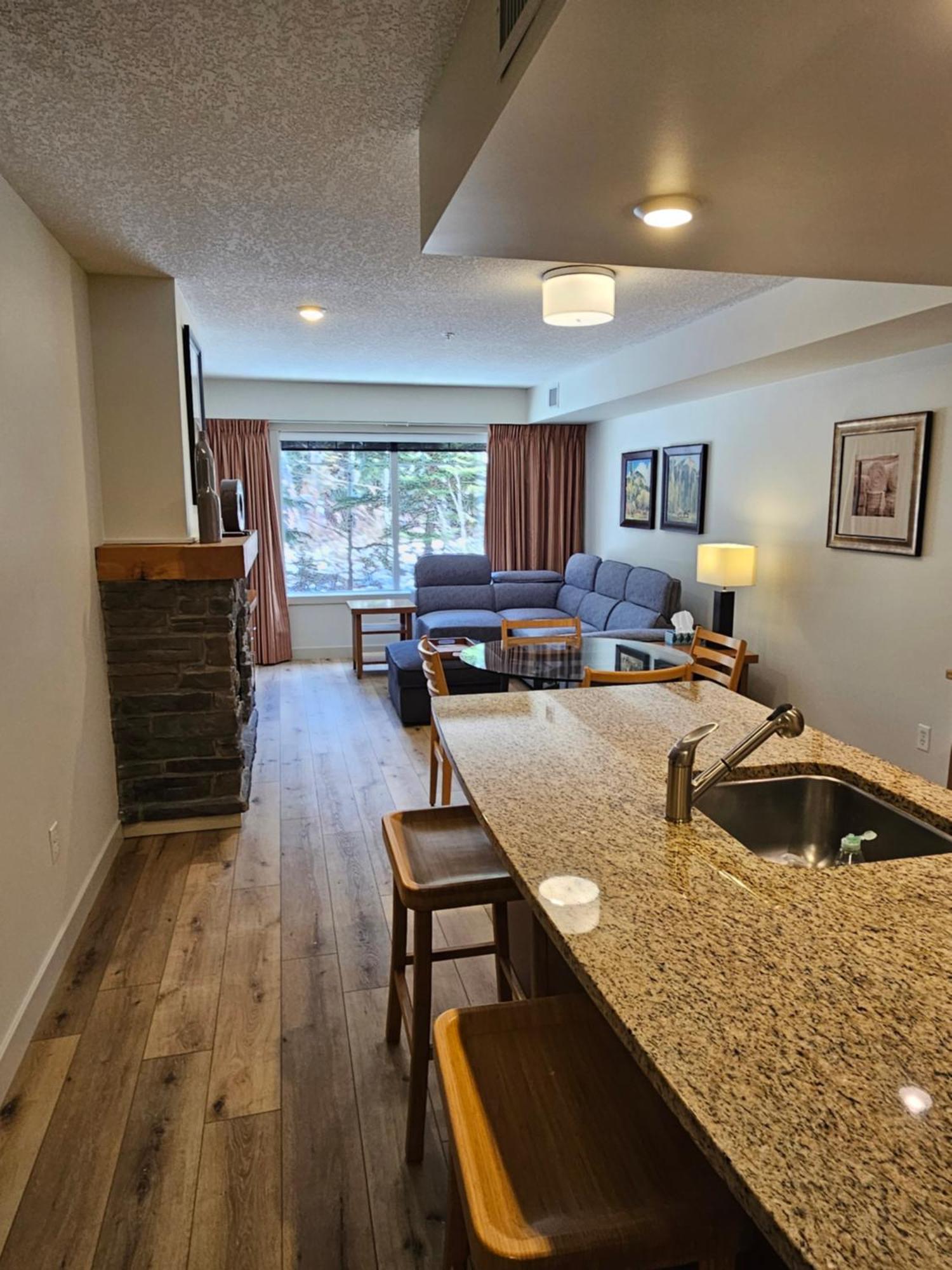 Rocky Mountain Getaway Apartment Canmore Exterior foto